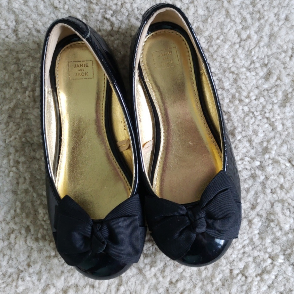 Shoes - Picture 2 of 2